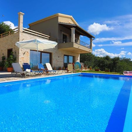 אצ'ארבי Villa Dersea מראה חיצוני תמונה