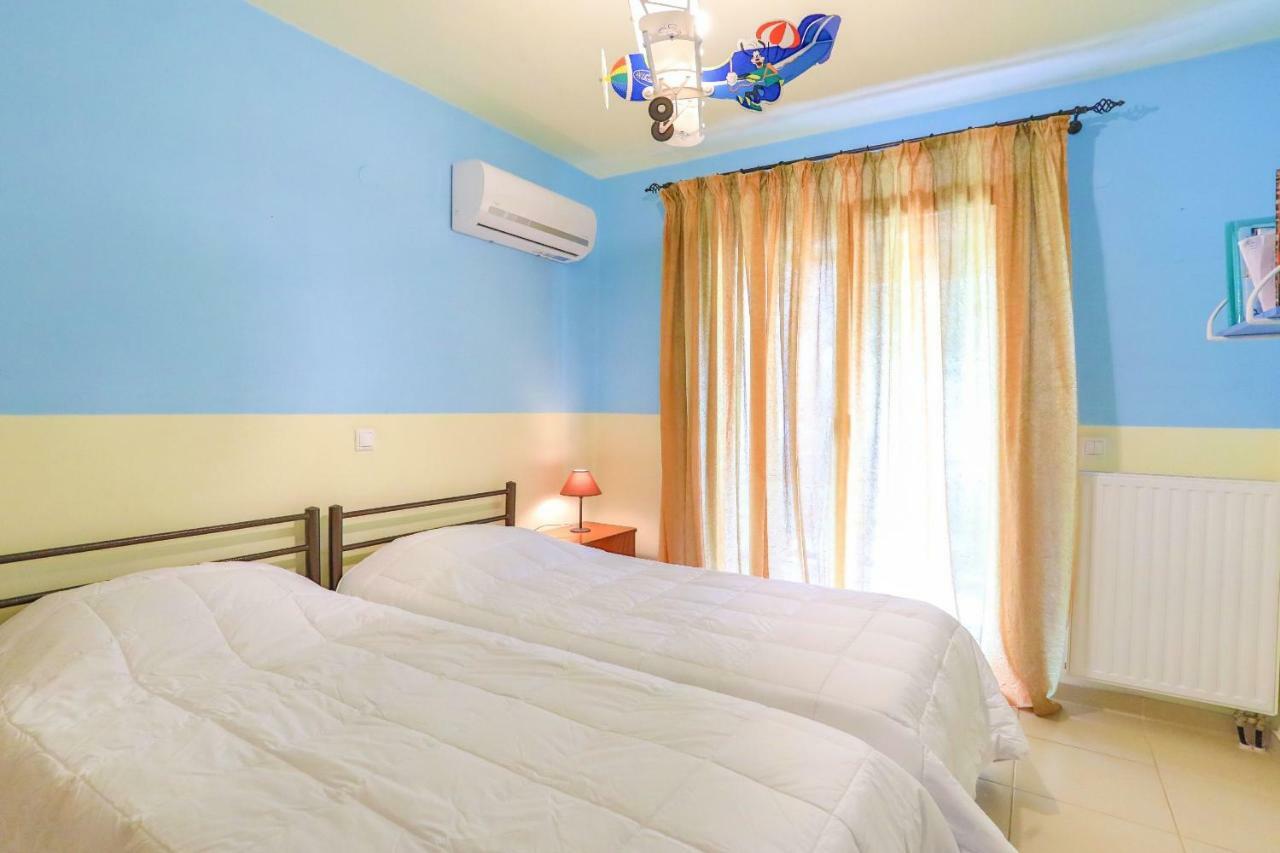 אצ'ארבי Villa Dersea מראה חיצוני תמונה
